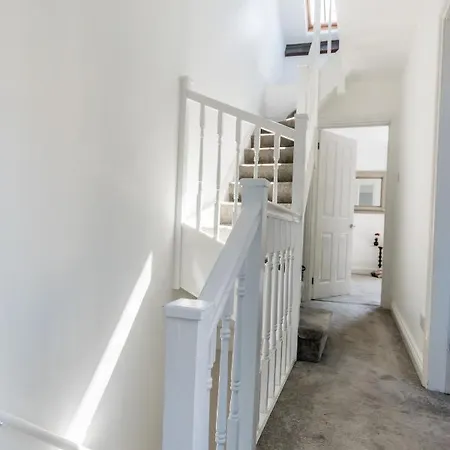 펜션 48 Fairfax Street *